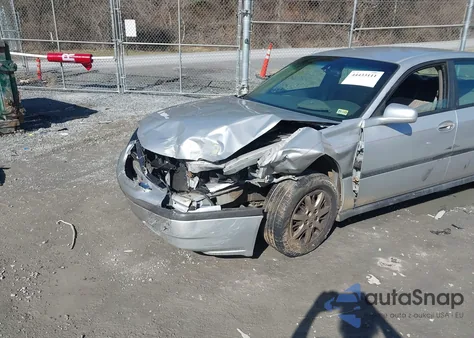 2003 Chevrolet Impala z USA, uszkodzony, nr VIN 2G1WF52E939311735